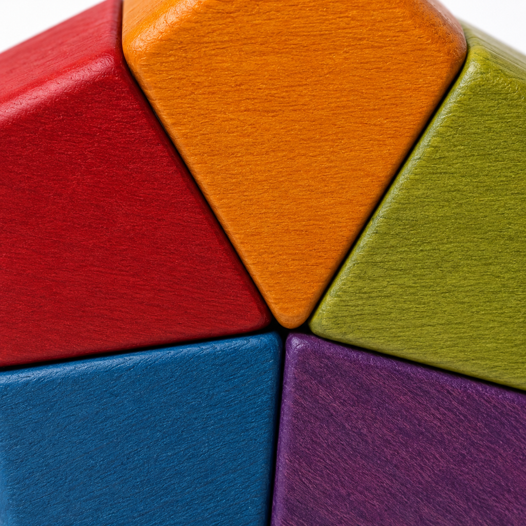 Five-Piece Geometric Stacking and Training Toy for Dogs – Multicolour Wood Effect